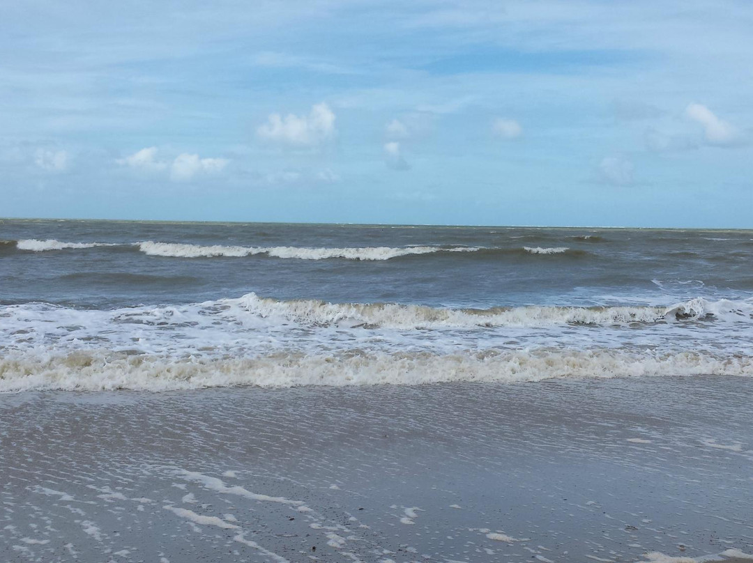 Belmonte Beach景点图片