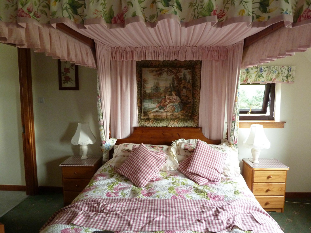 B & B  Lumsdaine House
