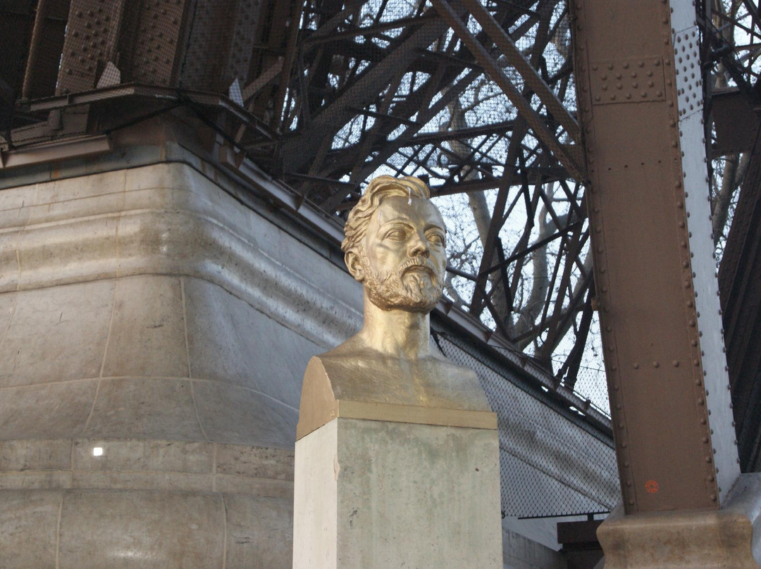 法国巴黎秋季沙龙-巴黎必去景点