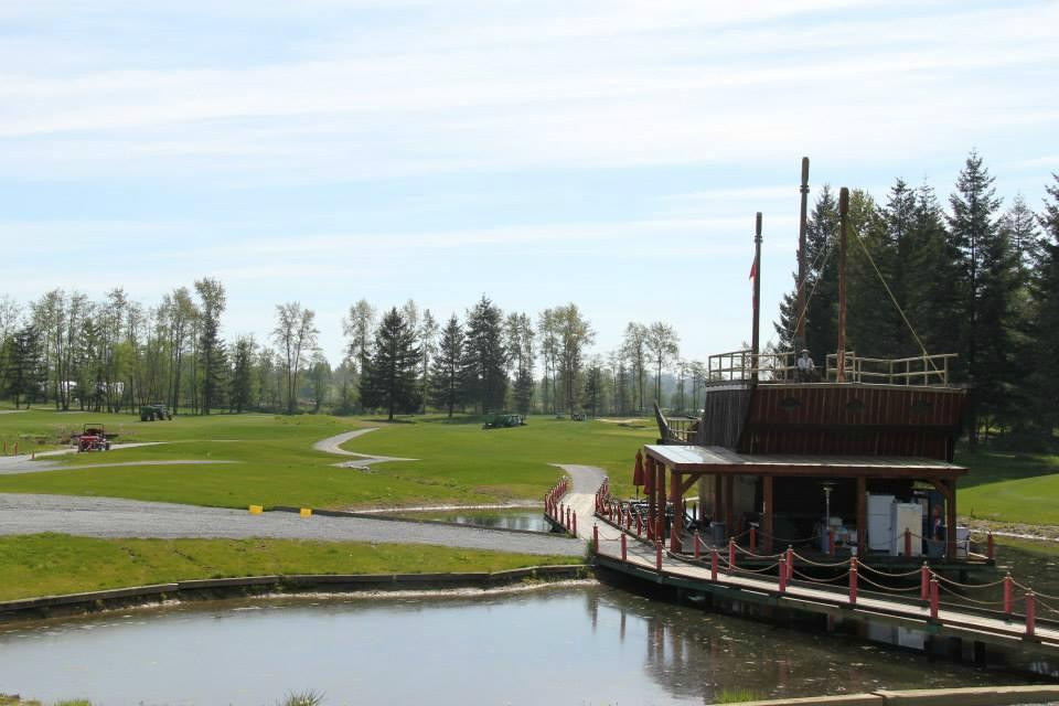 GreenTee Country Club-兰里市必去景点