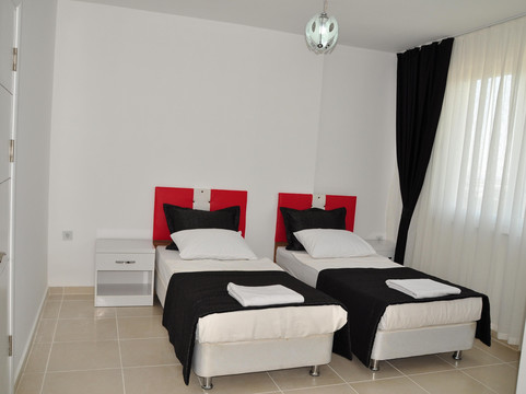 Terrace Residences主图