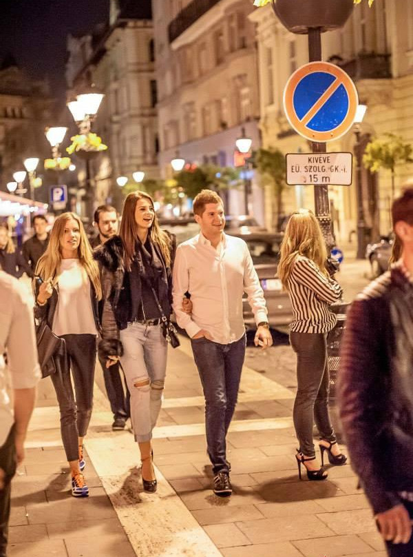 Raktár Bar & Club-布达佩斯必去景点