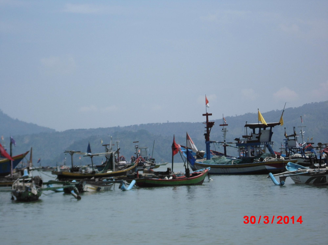 Pantai Popoh景点图片