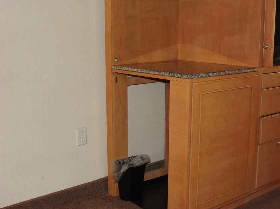 Bonneville Inn主图