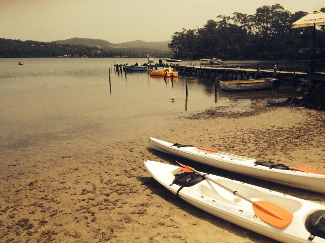 Top Lake Boat Hire and Sunsets Kiosk景点图片