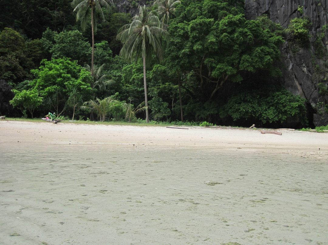 Hidden Beach-爱妮岛必去景点