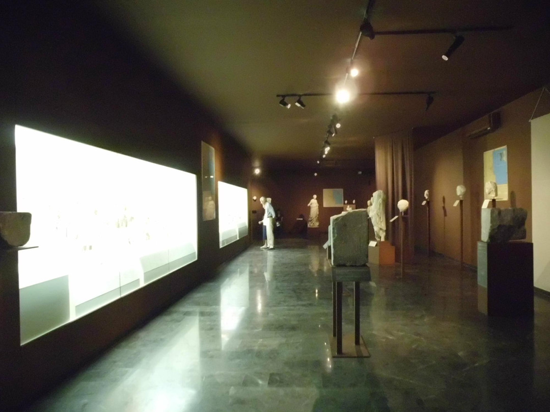 Archaeological Museum景点图片