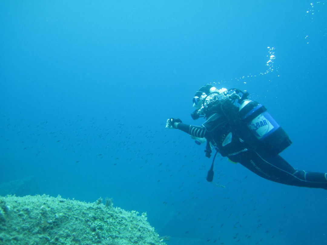 Diving Santa Teresa Gallura-圣特雷莎加卢拉必去景点