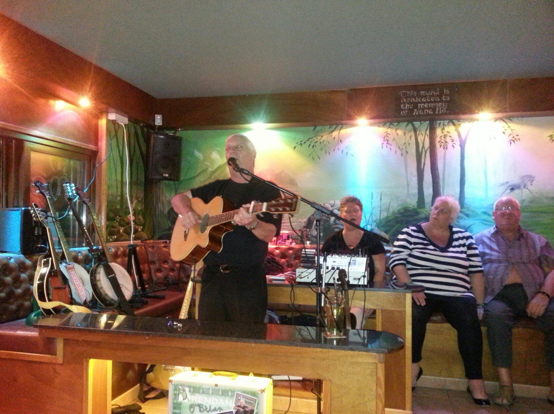 Mucky O'marras Irish Bar-阿尔库迪亚港必去景点