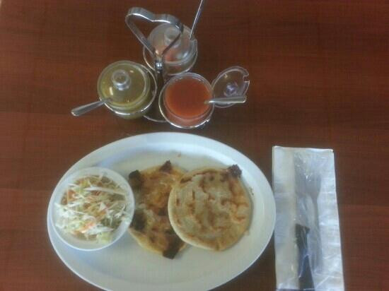 North Lauderdale餐馆和美食-El Rinconcito Salvadoreno