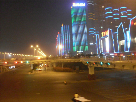 世纪金源大饭店主图