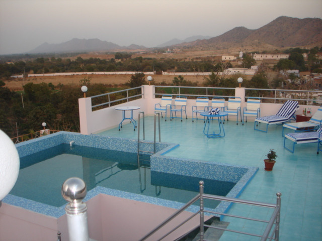 Hotel Rajshree主图