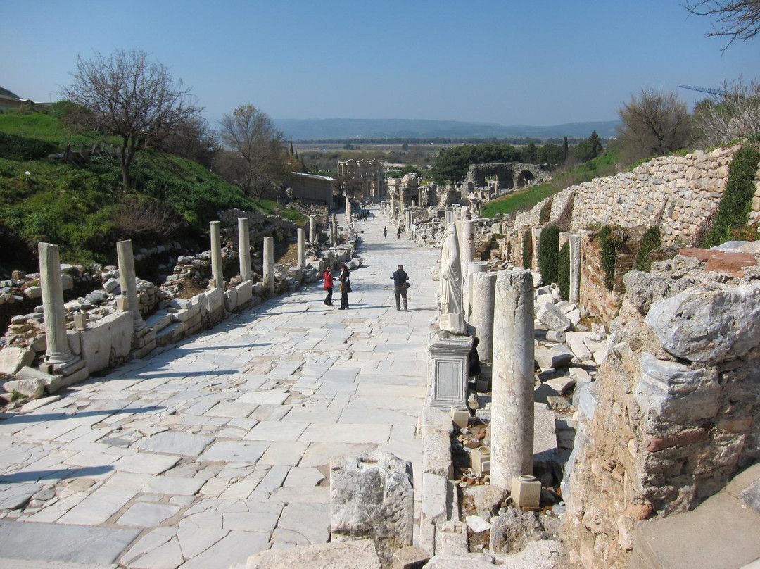 Curetes Street景点图片