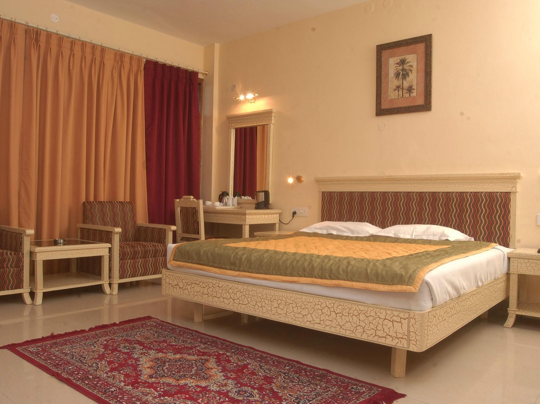 Surya Rock Rose Resort主图