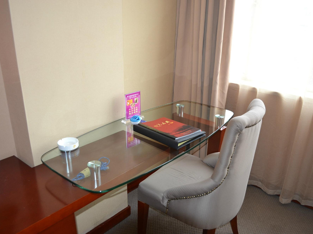 凤天国际大酒店主图