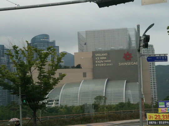 新世界百人城水疗中心-釜山必去景点