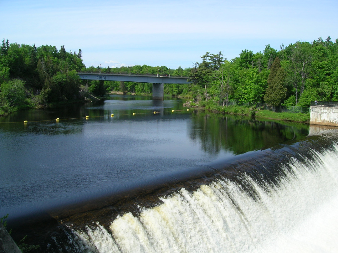 蒙特伦西瀑布公园-魁北克市必去景点