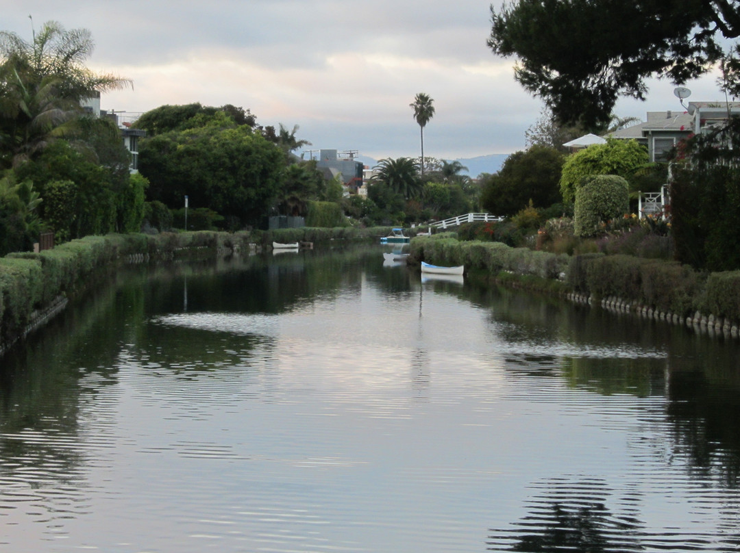 威尼斯运河行人道-洛杉矶必去景点