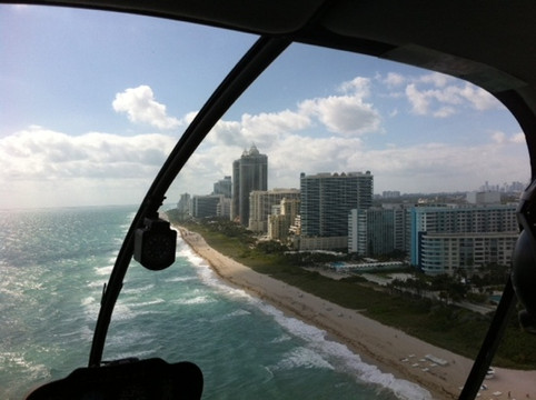 TourHelicopter-彭布罗克派恩斯必去景点