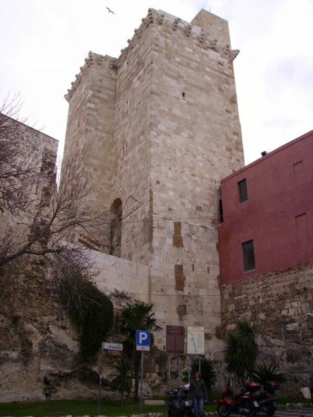 Tower of San Pancrazio-卡利亚里省必去景点