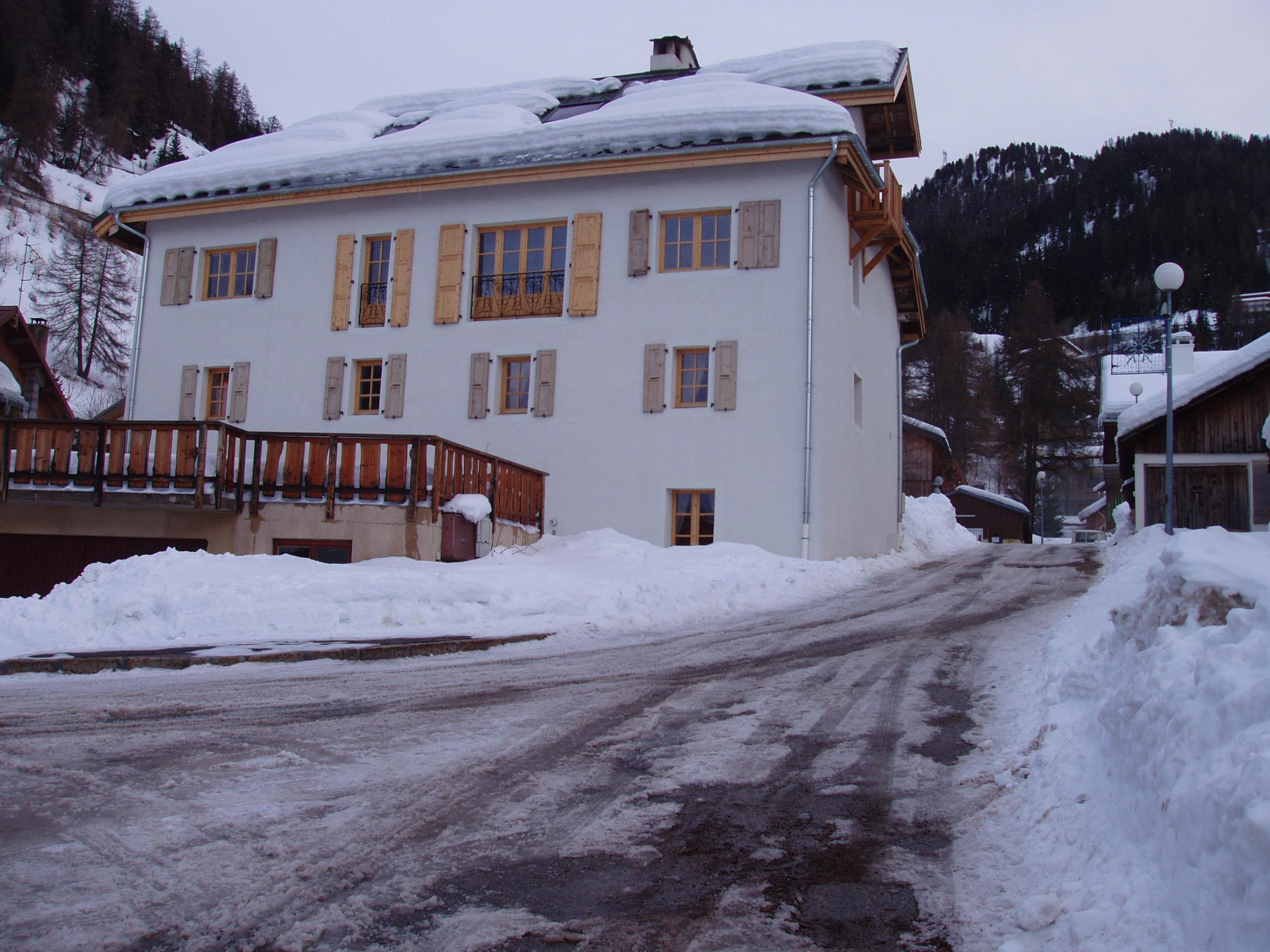 Chalet Ecole-客卧