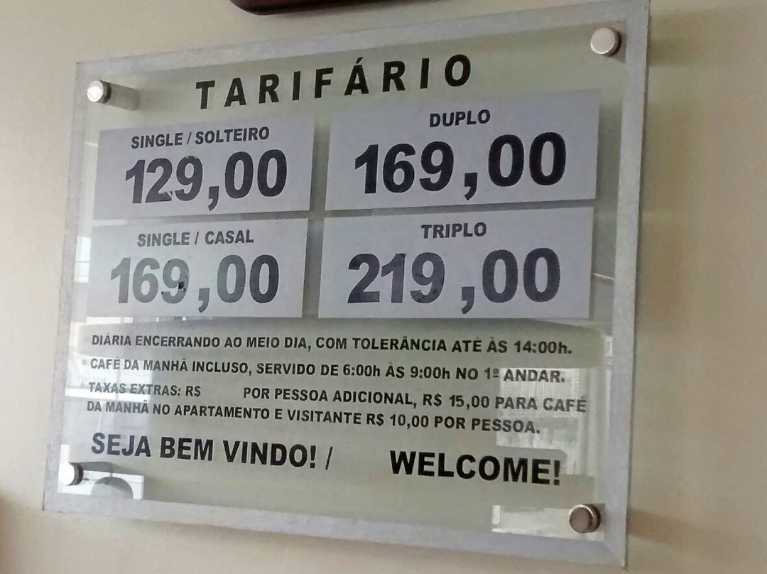Hugo Plaza Hotel
