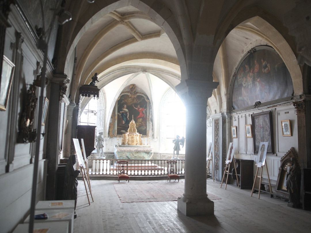 L'église Saint Nicolas De Neufchâteau景点图片