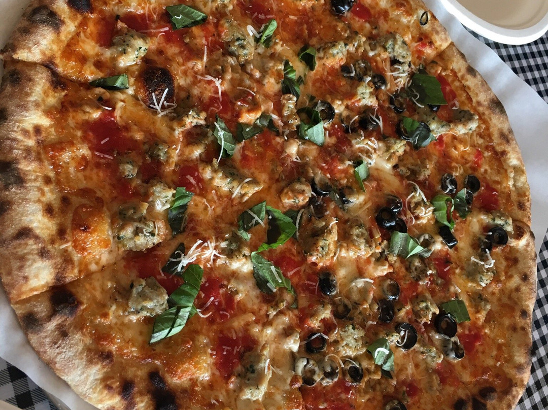 Ilwaco餐馆和美食-Serious Pizza +