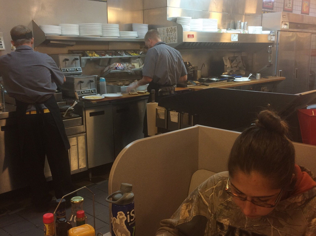 Bonner Springs餐馆和美食-Waffle House