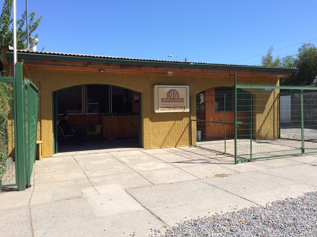 Ali Fabrica de Empanadas