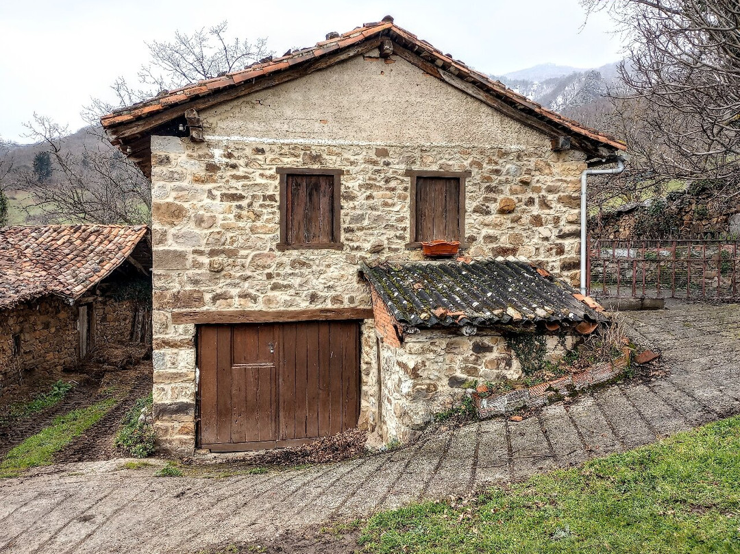 Barrio de Mogrovejo-Mogrovejo必去景点