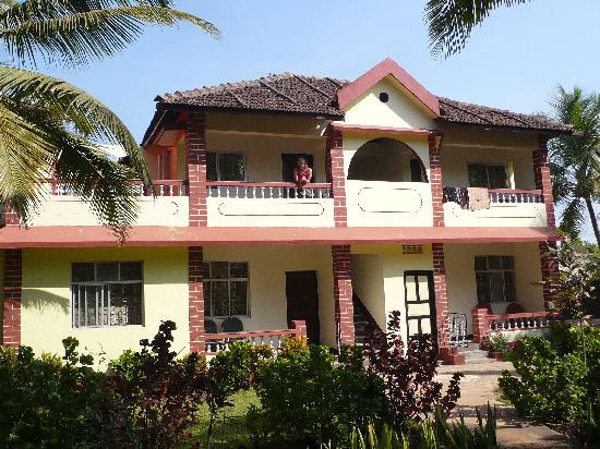 Camilsons Beach Resort