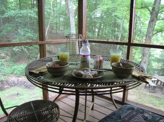 The Cabin at Cedar Run Farm-餐饮