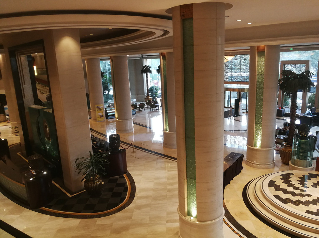 泰合索菲特大饭店主图