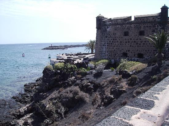 Museo Internacional de Arte Contemporaneo Castillo de San Jose-阿雷西费必去景点