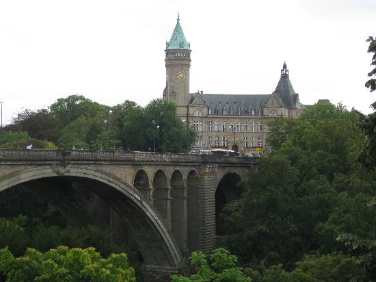 FEEL! Bike Tours-卢森堡城必去景点