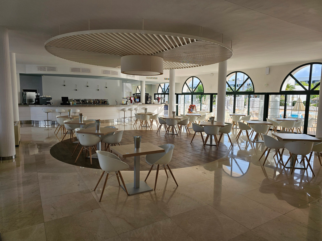 马尔德梅诺卡集团酒店主图