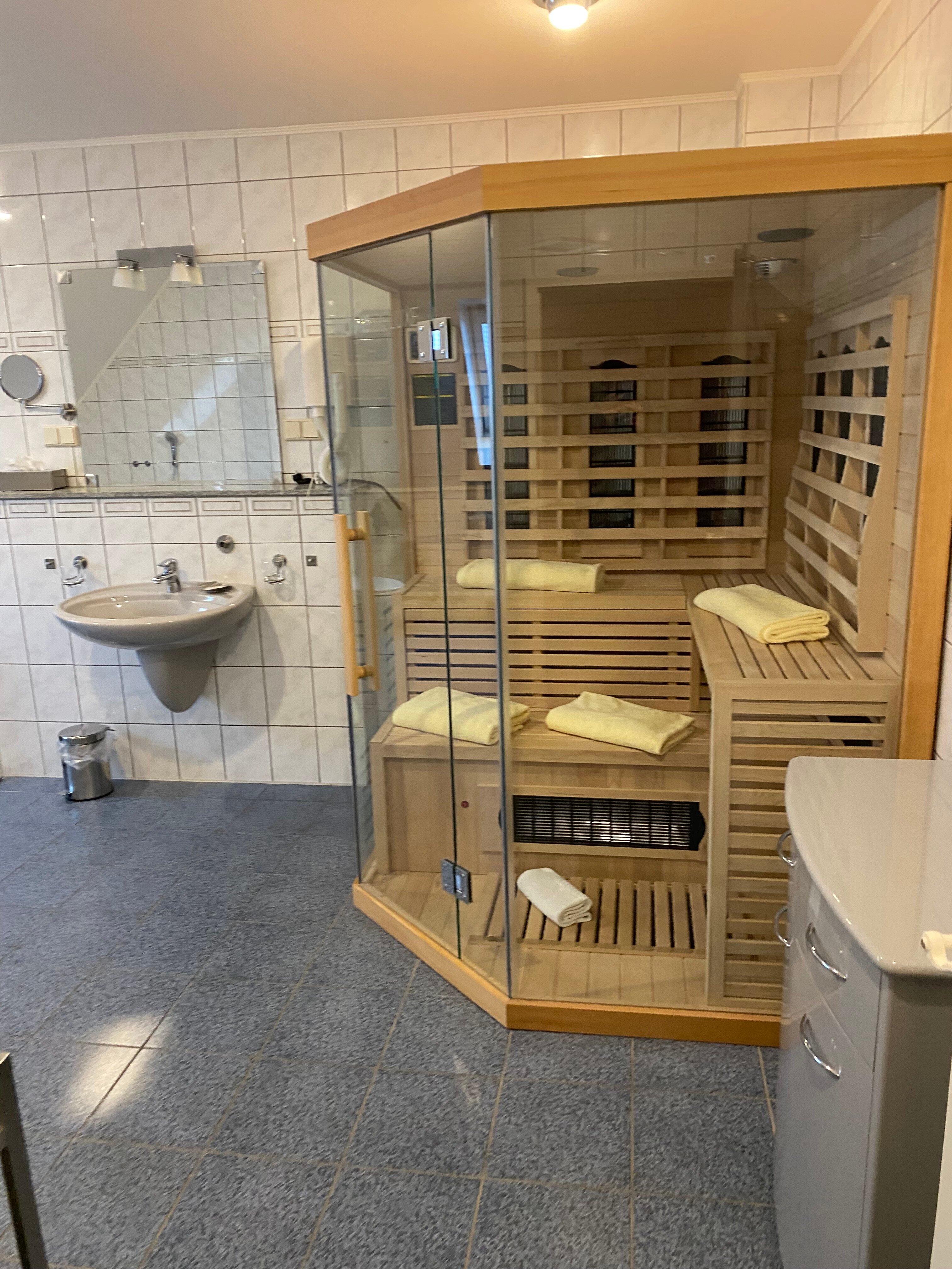 祖姆安可酒店-浴室