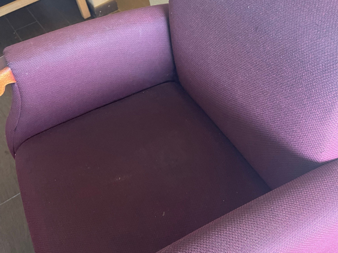 温特黑文罗伊湖海滩酒店主图