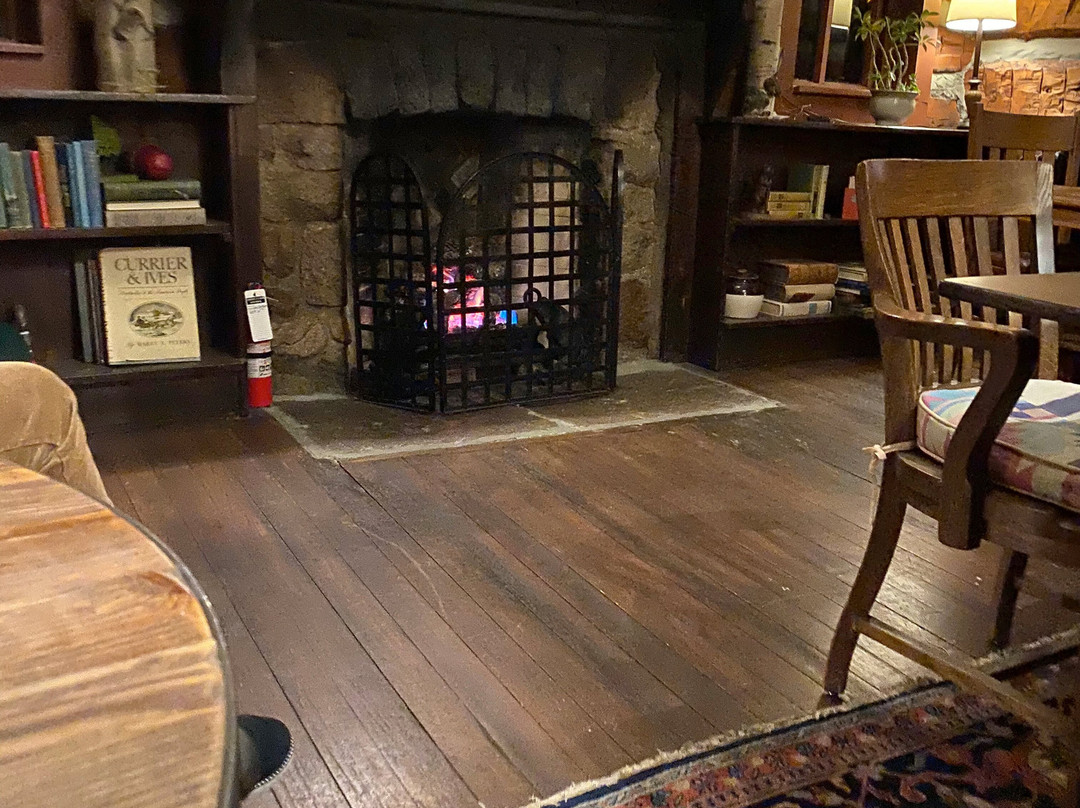 Highland Haven Creekside Inn主图