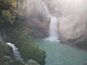 Mamquam Falls景点图片