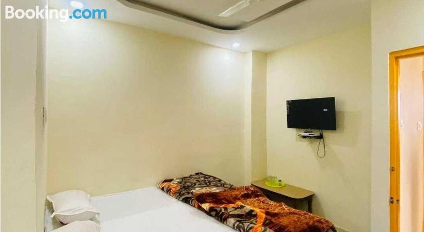 SPOT ON 87349 Shri Dadaji Guest House And Hotel