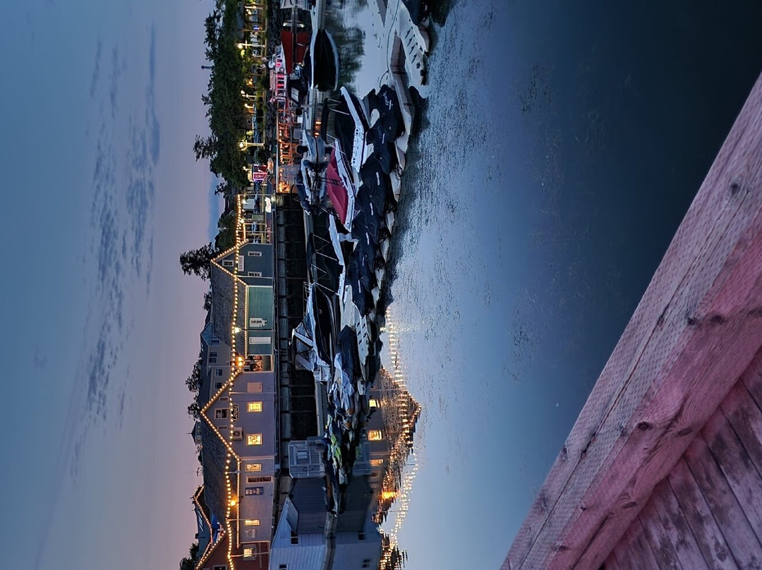 Peake's Wharf-夏洛特镇必去景点