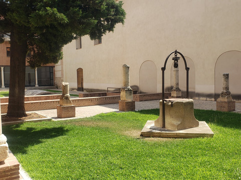 Guided Tours Alcala de Henares - Tours-阿尔卡拉-德-哈纳雷斯必去景点