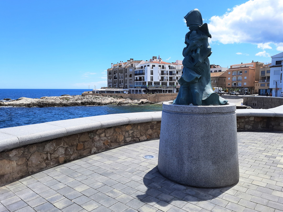 Monumen A La Dona Pescadora景点图片