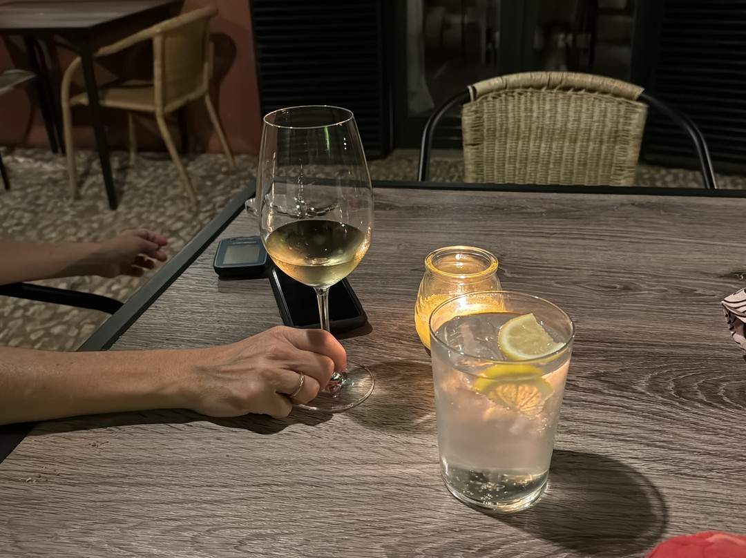 Hotel Posada de Valdezufre主图
