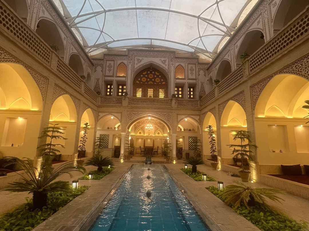 Mandegar Palace主图