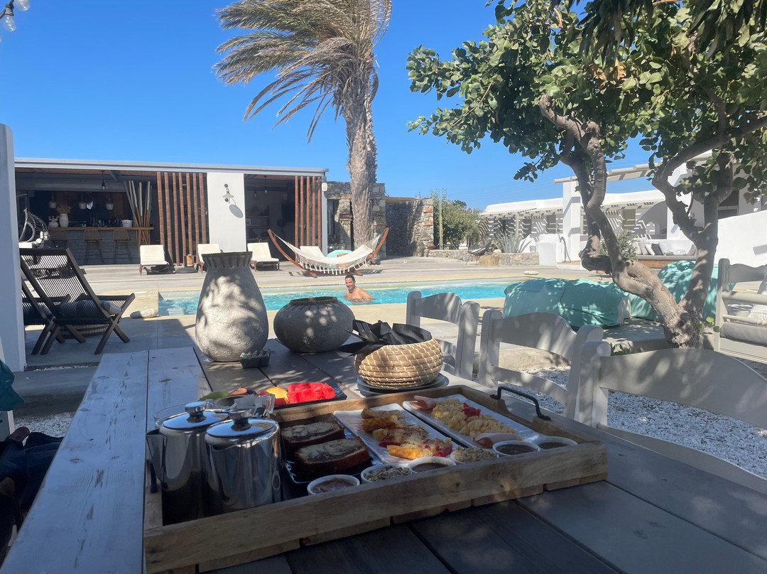 White and Grey主图