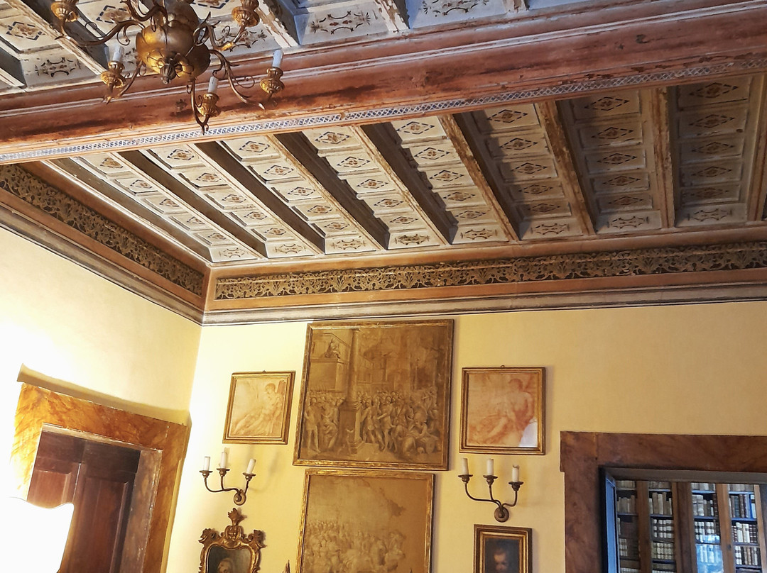 Vesconte - Casa Museo Palazzo Cozza Caposavi景点图片