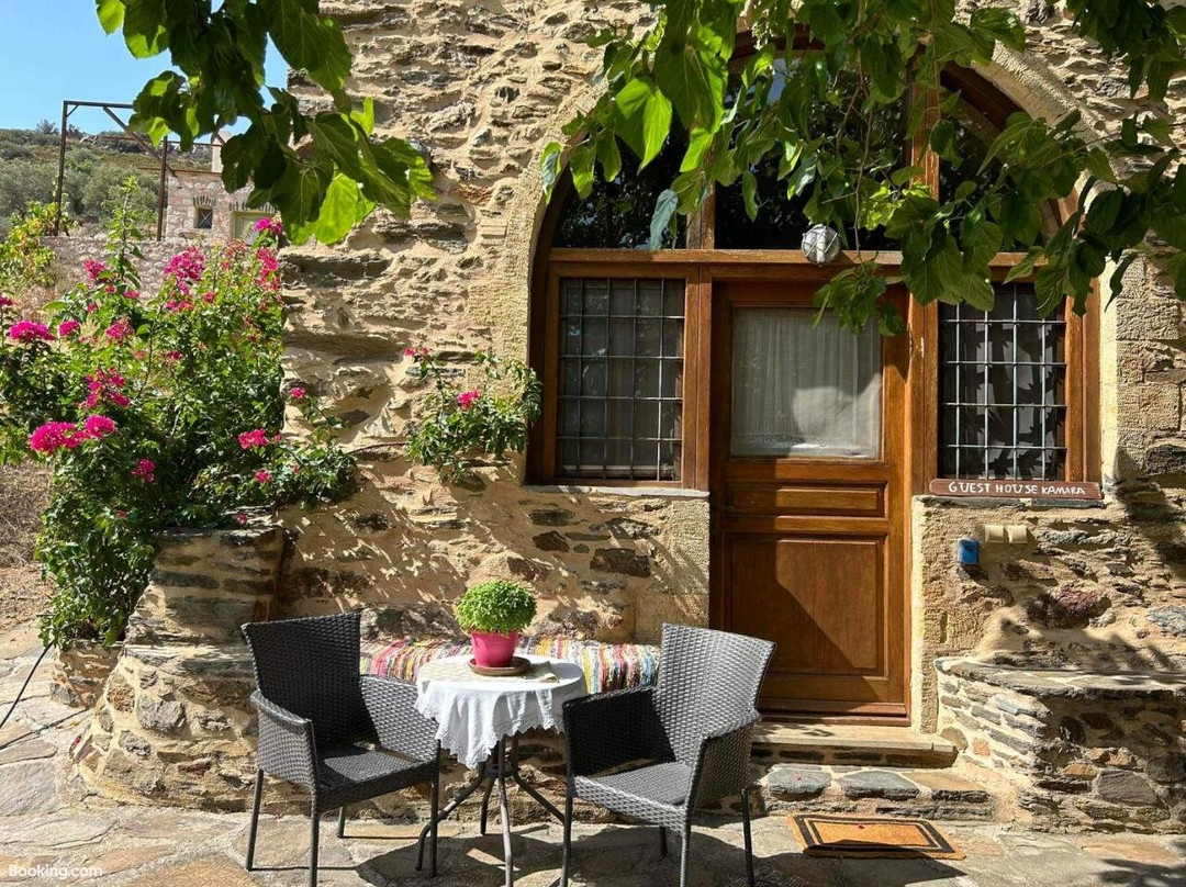 Guesthouse Kamara主图